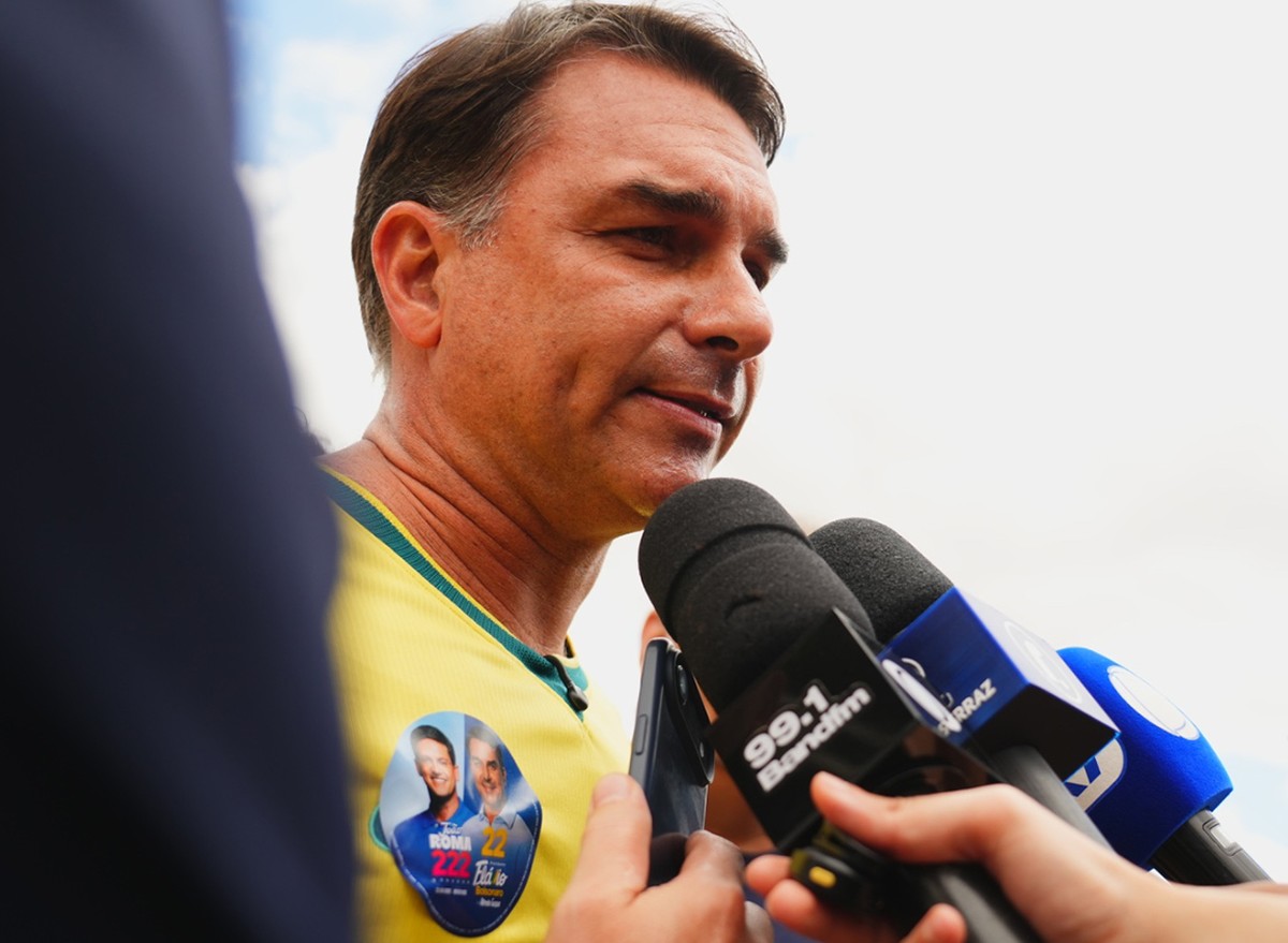 Flávio Bolsonaro confirma participação em debate da TV Globo | Eleições 2026