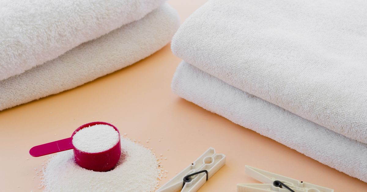 Bicarbonato de sódio com água oxigenada: para que serve essa mistura caseira