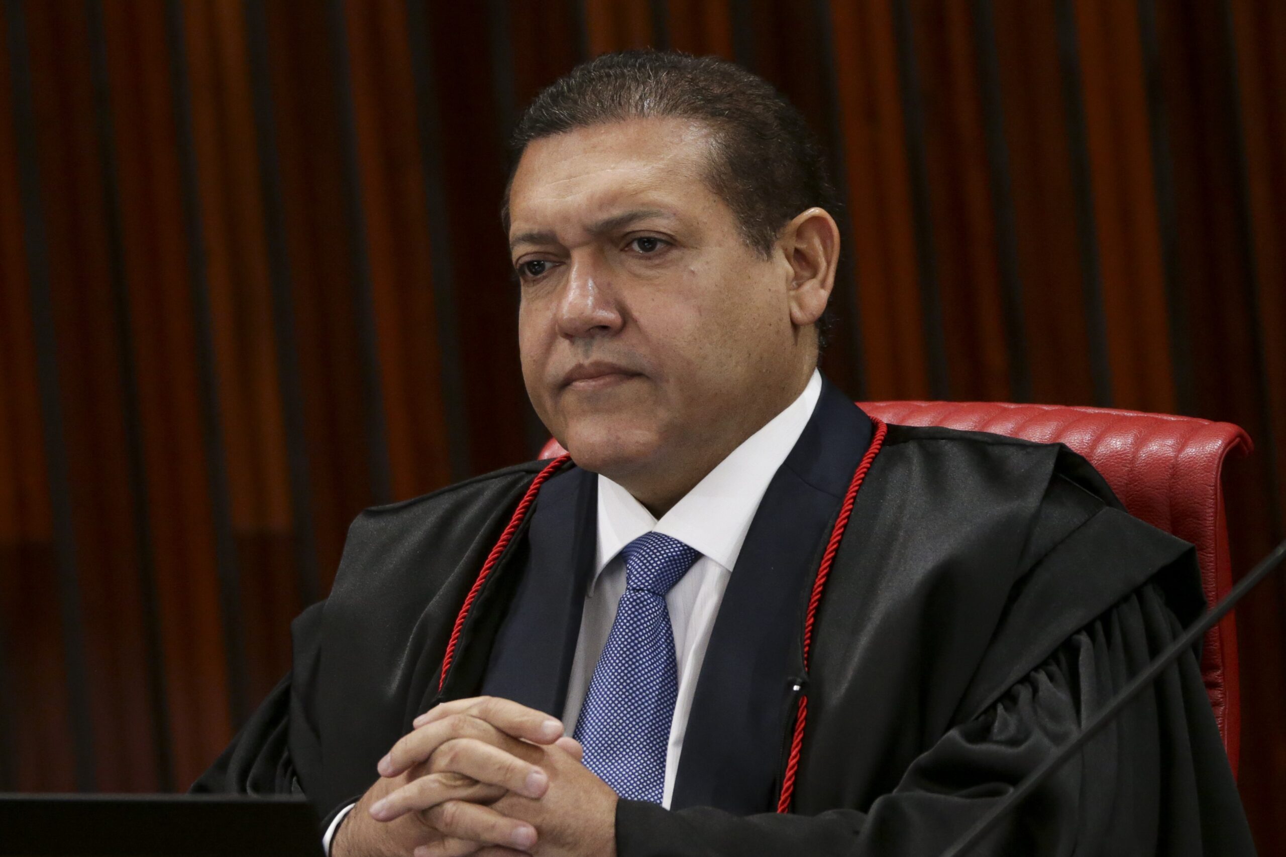 Deputados do PT acionam STF e pedem investigação contra Nunes Marques