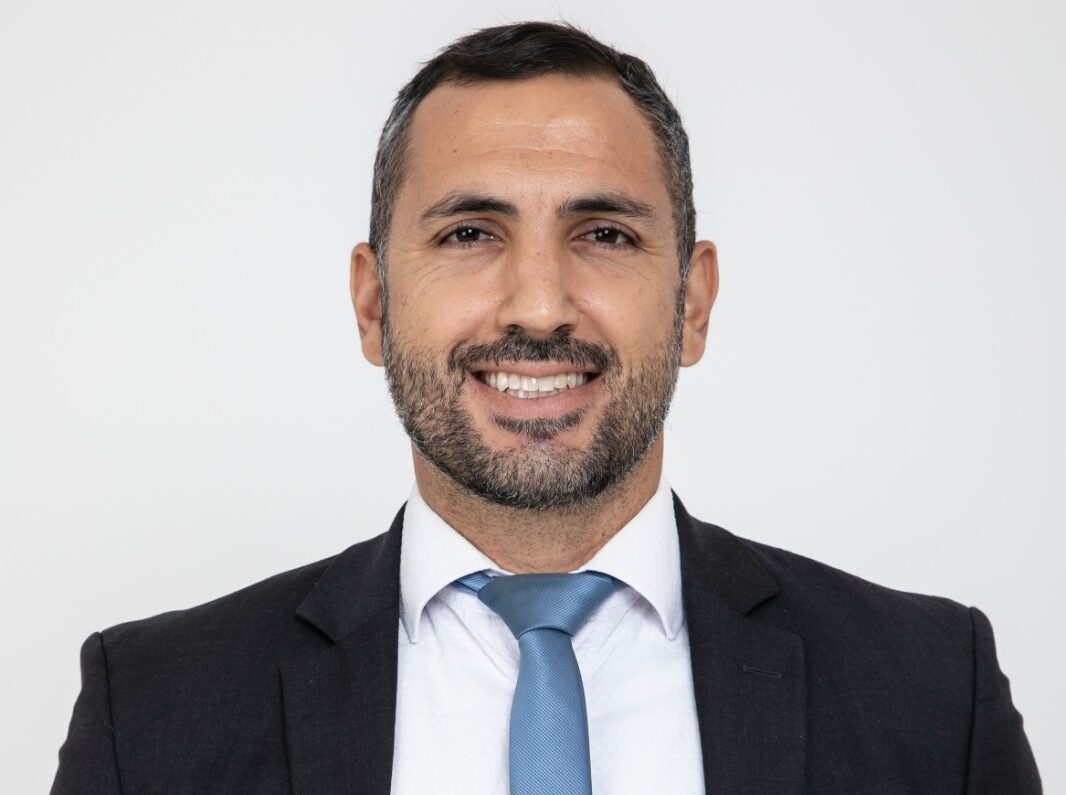 Sérgio Zagarino estreia na BNTV Brasil com jornalístico diário